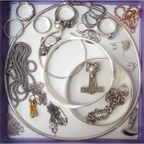 76 - SELECTION OF SILVER JEWELLERY
including silver bangles, one with Edinburgh Hallmarks and maker Micha... 