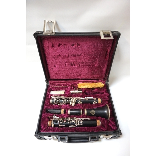 311 - AMATI KRASLICE CLARINET
from Czechoslovakia, marked 107646 with an ebony body and Yamaha mouthpiece,... 