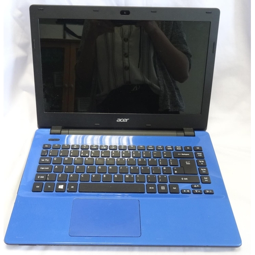 110 - ACER NC-E5-411-C5Z7
Serial Number: NXMTUEK0015130EAA17600
Celeron Processor 2GB RAM
500GB Hard Drive