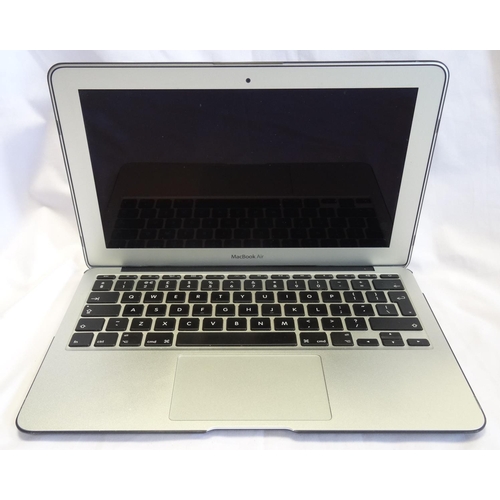 113 - Apple MacBook Air
Serial Number: C02GYHB9DJYC
i5 Processor 2GB RAM
61GB Hard Drive