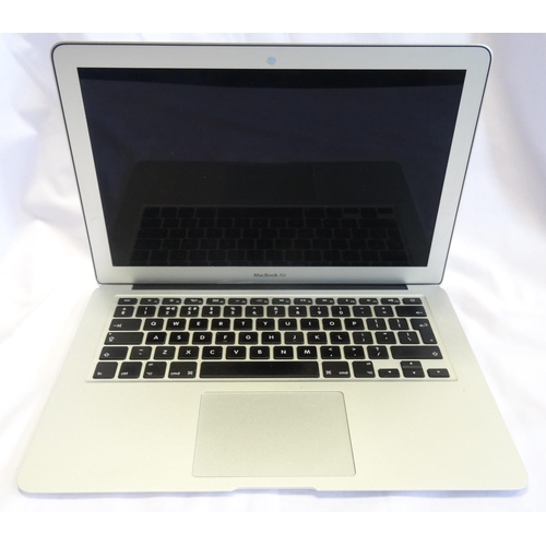 114 - Apple MacBook Air 7,2
Serial Number: FVFV286KJ1WL
i5 Processor 8GB RAM
251GB Hard Drive