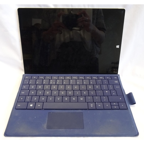 117 - MICROSOFT SURFACE BOOK
Serial Number: 10523352052
Intel Atom Processor 4GB RAM
128GB Hard Drive