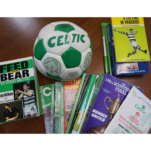 325 - SELECTION OF CELTIC FOOTBALL CLUB MEMORABILIA
including official Match Programmes (1970s to the pres... 