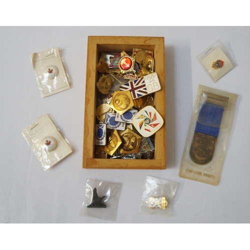 353 - SELECTION OF LAPEL AND OTHER BADGES
including British Commonwealth Games, Scotland, numerous Scottis... 