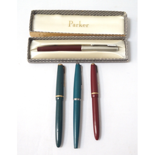 332 - PARKER 51 CLASSIC FOUNTAIN PEN
with a burgundy coloured body and a steel cap, two Parker 17 fountain... 