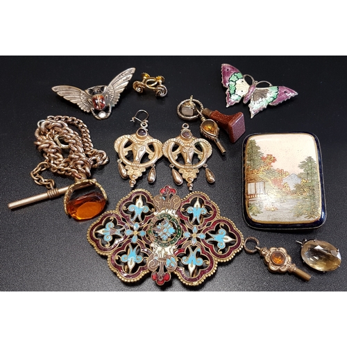 46 - SELECTION OF VINTAGE JEWELLERY
comprising a Japanese Satsuma brooch (pin lacking), a pair of diamond... 