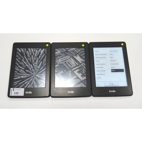 132 - SELECTION OF THREE KINDLE PAPERWHITE DEVICES
comprising: two KINDLE PAPERWHITE 2 (2013) WIFI, serial... 