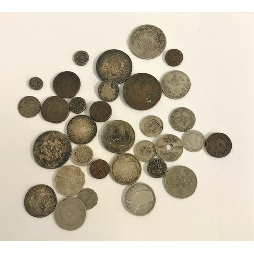 417 - SELECTION OF MIDDLE EASTERN, NORTH AFRICAN, INDIAN AND OTHER ISLAMIC COINS
from various locations in... 