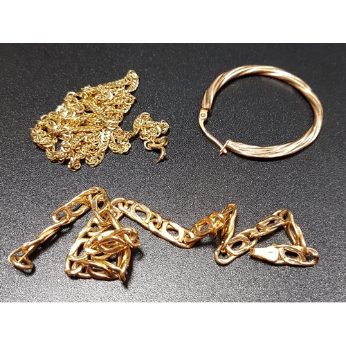 180 - SELECTION OF NINE CARAT GOLD JEWELLERY
comprising a bracelet, a twist chain necklace, and a single h... 