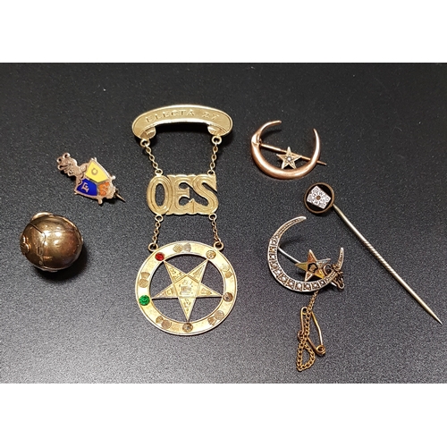 205 - SELECTION OF GOLD AND OTHER MASONIC AND EASTERN STAR JEWELLERY
including nine carat gold Eastern Sta... 