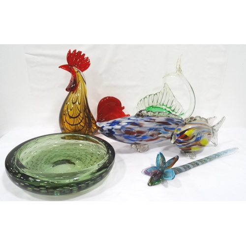 293 - SELECTION OF COLOURED GLASS
including a blown glass cockerel, 23cm high; two mottled Venetian glass ... 