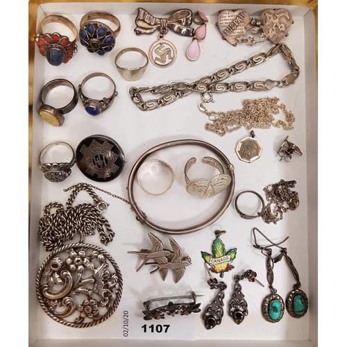 107 - SELECTION OF SILVER JEWELLERY
including various stone set rings, a pierced floral decorated pendant ... 