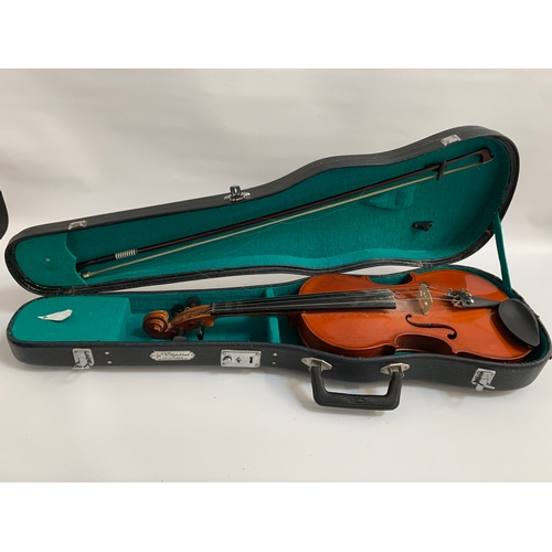 405 - SKYLARK VIOLIN
full size with two piece back, marked internally MV:005, together with a bow and cont... 