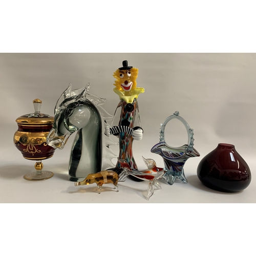 233 - SELECTION OF MURANO STYLE AND OTHER GLASS WARE
including Murano style clown, Murano style horse head... 