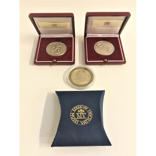 497 - TWO SILVER VATICAN MUSEUM ART MEDALS
one from 1992 depicting the Sistine Chapel to one side and the ... 