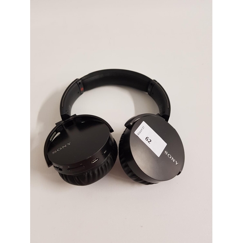 62 - SONY MDR-XB650BT EXTRA BASS BLUETOOTH WIRELESS HEADPHONES