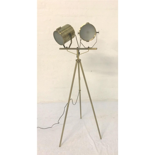 413 - ANTIQUE STYLE TWIN BRANCH SPOTLIGHTS
on tripod support and in antique brass finish, the spotlights o... 