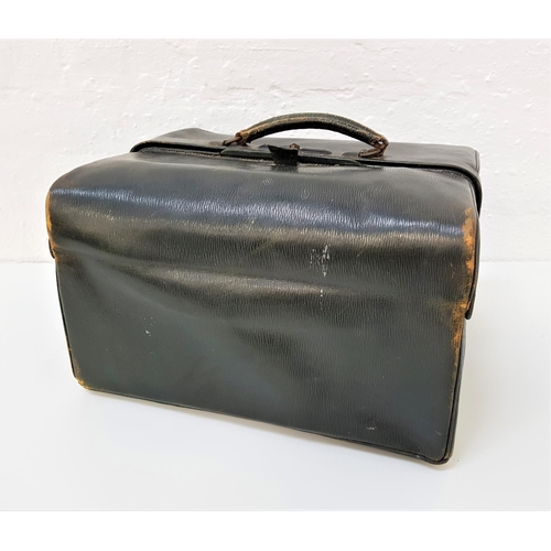 153 - IMPRESSIVE EDWARDIAN TRAVELLING GREEN LEATHER VANITY CASE
of Gladstone type, by Goldsmiths & Silvers... 