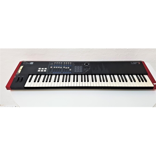 516 - CME USB MIDI KEYBOARD
model UF7