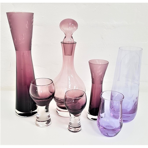 280 - SELECTION OF GLASSWARE
including two Caithness amethyst glass vases, 31.5cm and 18.5cm high, Caithne... 