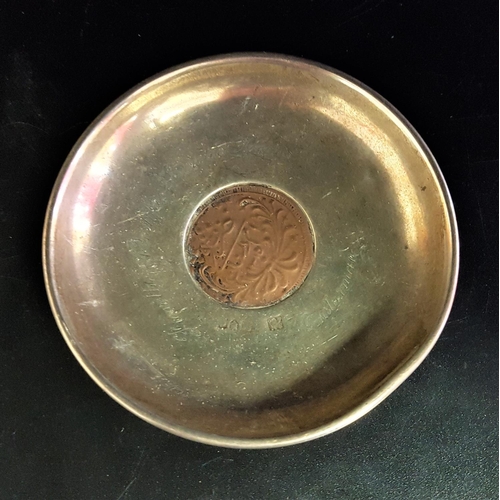 166 - VICTORIAN TREASURE HOUSE, OMDURMAN INTEREST SILVER PIN DISH
the copper coin in silver surround with ... 
