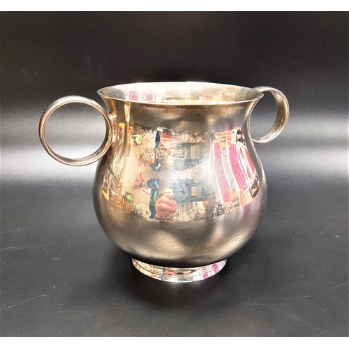 200 - GEORGE V SILVER PORRINGER
of baluster form with circular side handles, marked Horace Woodward & Co L... 