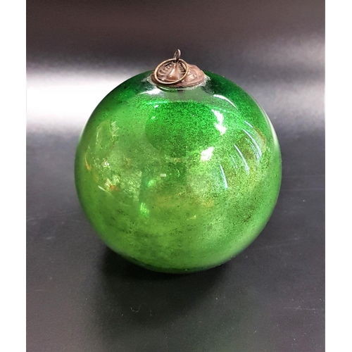 225 - VICTORIAN GREEN GLASS WITCH BALL
approximately 8.5cm diameter