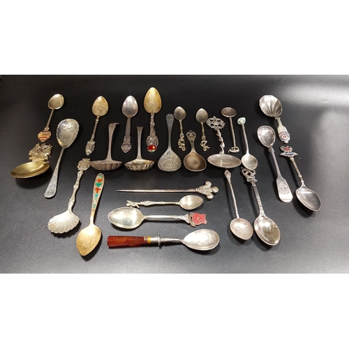163 - SELECTION OF SILVER PLATED AND OTHER SPOONS
including two sugar sifting spoons; various souvenir and... 