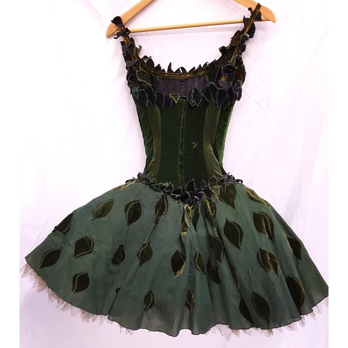 278 - SCOTTISH BALLET - SLEEPING BEAUTY - WOODNYMPH
Dark green and black ballerina dress, the green velvet... 