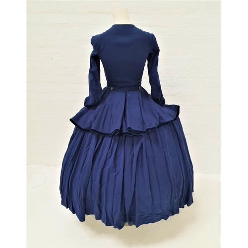 284 - SCOTTISH BALLET - SLEEPING BEAUTY - HUNTING
the dark royal blue dress with velvet collar and cuffs a... 