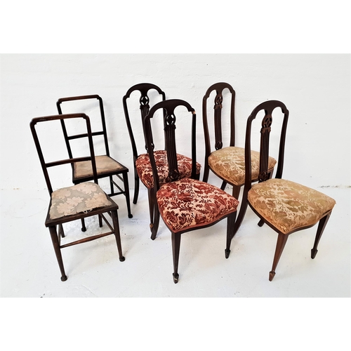 477 - SET OF FOUR EDWARDIAN MAHOGANY DINING CHAIRS
with shaped top rails above a pierced splat with shaped... 