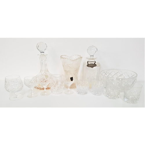 263 - MIXED LOT OF CRYSTAL
and other glassware, including Edinburgh Crystal glasses, decanters, vases, cha... 