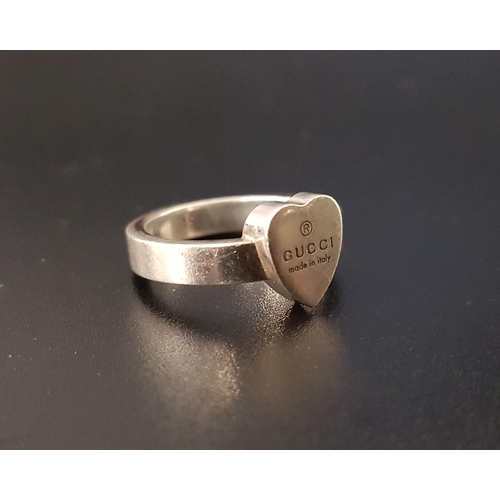 52 - GUCCI TRADEMARK SILVER HEART RING
size N-O