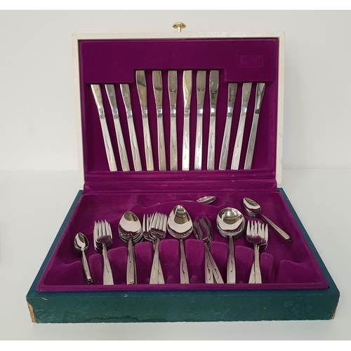 199 - 1950s ONEIDON CANTEEN OF CUTLERY
in stainless steel for six place settings, in a fitted case with ki... 