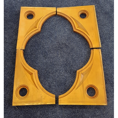 387 - ECCLESIASTICAL ALDER WINDOW FRAME
in four sections representing a gothic quatrefoil, approximately 9... 