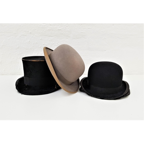 258 - GENTLEMANS BLACK FELT BOWLER HAT
marked G.A.Dunn & Co. Ltd, a gentleman's grey felt bowler hat marke... 