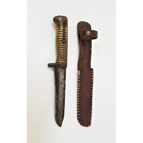 334 - WWI TRENCH KNIFE
shortened from a bayonet with a 15cm steel blade and ribbed brass handle, in a late... 