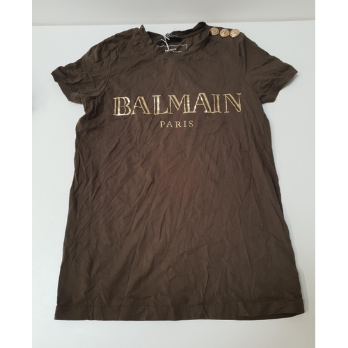 93 - BALMAIN PARIS T-SHIRT
in green with gilt button detail, size 2XS