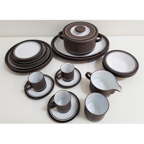 170 - HORNSEA CONTRAST POTTERY DINNER SERVICE
comprising side plates, entrée plates, dinner plates, desser... 