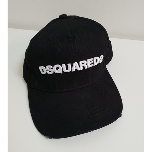 242 - DSQUARED2 BLACK DISTRESSED CAP