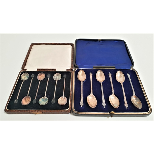 147 - SET OF ELIZABETH II SILVER TEASPOONS
with apostle terminals, in a fitted case, Sheffield 1952, toget... 