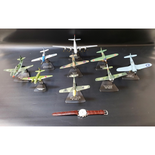 442 - LARGE SELECTION OF ATLAS EDITIONS MILITARY GIANTS OF THE SKY DIE CAST PLANES
with stands, some boxed... 