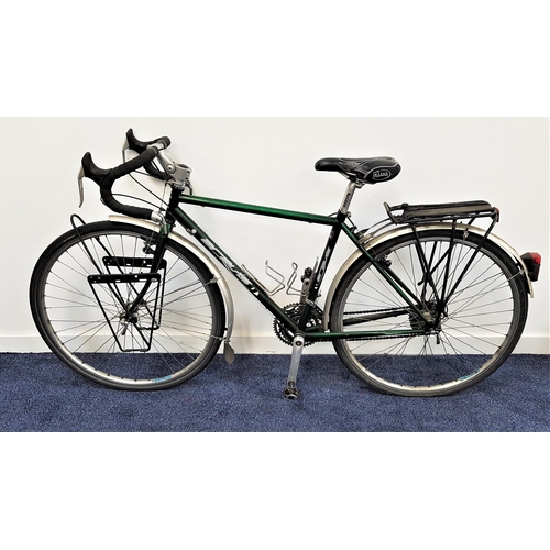 391 - ARAVIS GENTS RACING BICYCLE
with drop head handlebars, front and rear mudguards, front and rear pann... 