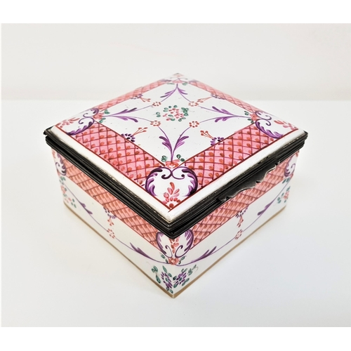 203 - 19th CENTURY SAMSON PORCELAIN BOX
the hinged lid with metal mounts, decorated with a cherry red geom... 