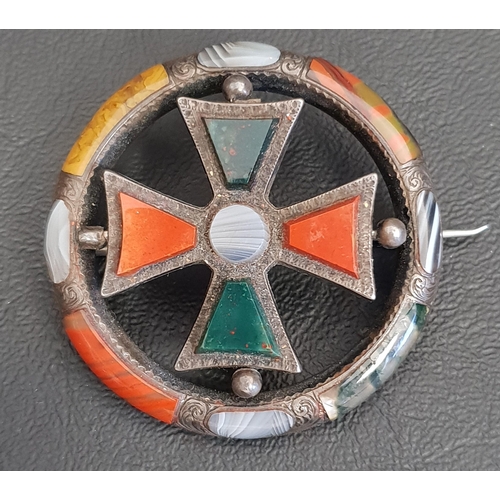 78 - AGATE AND STONE SET UNMARKED SILVER BROOCH
the circular brooch with central cross detail, set with c... 