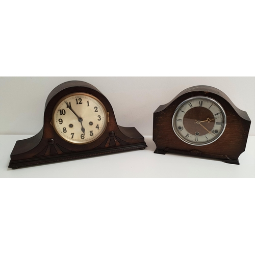 343 - OAK CASED MANTLE CLOCK
the silvered dial with Roman numerals and an eight day Westminster chime move... 