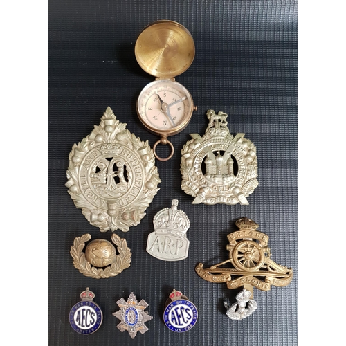 419 - SELECTION OF MILITARY BADGES
including the Argyll And Sutherland cap badge, Kings Own Scottish Boedr... 