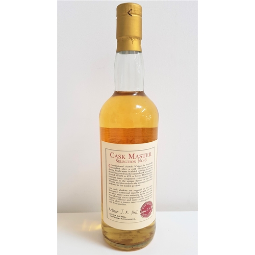 23 - CASK MASTER SELECTION NO. 6 FROM THE LAPHROAIG DISTILLERY - 12 YEAR OLD
Single cask Single Malt Scot... 
