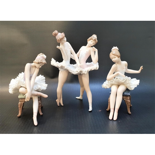 264 - THREE LLADRO BALLERINA FIGURINES
comprising Dress Rehearsal - number 5497; Recital - number 5496; an... 