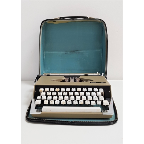 320 - BOOTS NIPPO 200 TYPEWRITER
in a softshell carry case